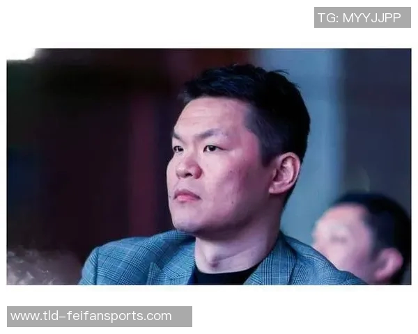 朱芳雨宣布退役走上管理岗位广东队官方发文致敬——传奇球员转型再出发引领新时代篮球风尚 朱芳雨宣布退役走上管理岗位广东队官方发文致敬——传奇球员转型再出发引领新时代篮球风尚