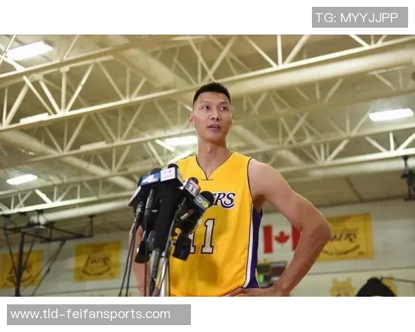 湖人官方重磅宣布阿联加盟,身披11号耀世登场,10月8日斯台普斯迎来全新篇章 湖人官方重磅宣布阿联加盟,身披11号耀世登场,10月8日斯台普斯迎来全新篇章