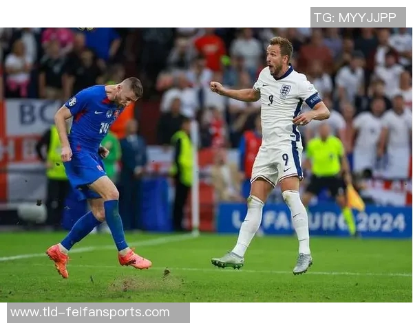 阿斯:姆巴佩伤势已无碍,将于维尼修斯、贝林厄姆一起首发 阿斯:姆巴佩伤势已无碍,将于维尼修斯、贝林厄姆一起首发